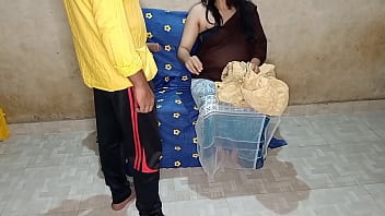 मेरी गर्म सास को मैंने अपने लंड से चीर दिया! उसकी चीखें सुनकर मेरा खड़ा हो गया!