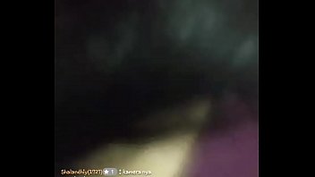 Nongkrong Seru Bareng Cewek-cewek Seksi Indonesia
