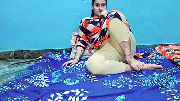 Istri Desi Menggila Nafsu, Melayani Kontol Besar Dan Payudara Montok
