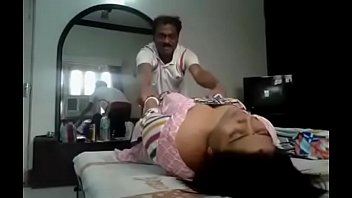 Payudara Montok Wanita India Yang Menggoda