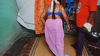 Pemuda India Ngeseks Dengan Tante Desi Yang Menggairahkan