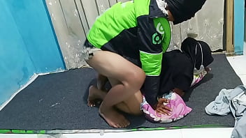 Pesan Gojek Buat Ngentot Di Rumah, Cuma Guyonan Doang!
