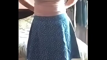 Mariska Nafsu Mengocok Memek Sampai Basah Kuyup