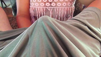 Mengintip Kedalaman Sensual Negeri Tirai Bambu