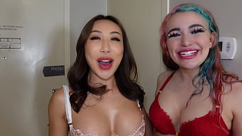 Pasangan Ajak Gadis Asia Seksi Untuk Malam Valentine Yang Panas Bertiga