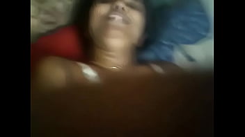 Istri Bengali Seksi Yang Menggoda