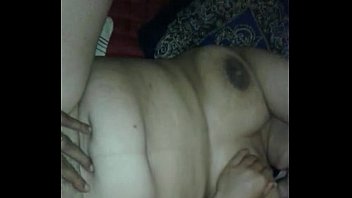 Mami Indonesia Montok Memeknya Berisi, Kontolnya Gede Banget
