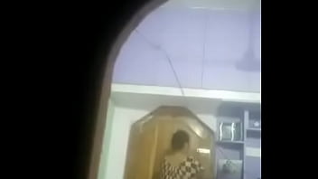 Tante India Dewasa Yang Seksi Dan Menggoda