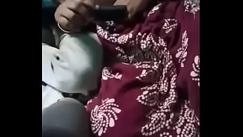 Tiga Serangkai Desi Yang Menggoda Dengan Adanya Cuckold