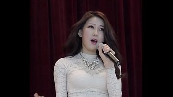 Gadis Korea Seksi Menggoda
