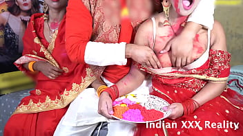 Pesta Holi India Yang Panas: Bercinta Liar Dalam Bahasa Hindi