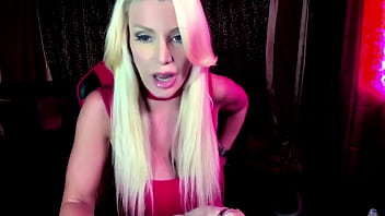 Menggali Lebih Dalam Dengan Brittany Andrews
