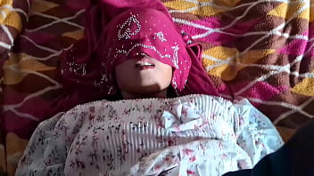 Bhabhi Ki Garmi Bhari Subah, Honeymoon Mein Dever Ke Lund Par Uchalte Hue Chudai Ka Maza