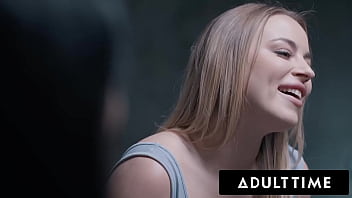 Anna Claire Clouds, Si Pawg Pecandu Seks, Menggoda Polisi Saat Interogasi Hingga Berujung Bercinta Kasar Dan Liar!