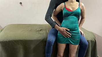 Memberikan Uang Pada Gadis Itu Dan Mengajaknya Ke Hotel Untuk Bercinta Gaya India