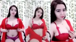 Xai Menggoyangkan Ebotnya, Memamerkan Lekuk Tubuh Montok Dan Bohay Yang Bikin Panas