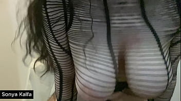 Sekretaris Arab Seksi Digoyang Bos Demi Naik Jabatan