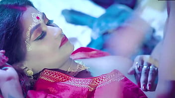 Masti Bhari Shaadi Ki Raat: Jawani Chhedte Huye Garam Garam Baatein