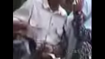 Tangan Nakal Menggoda Di Balik Jilbab Malaysia