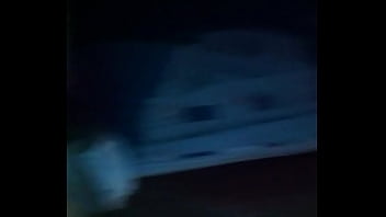 Gadis Oriental Dengan Bokong Montok Yang Menggoda