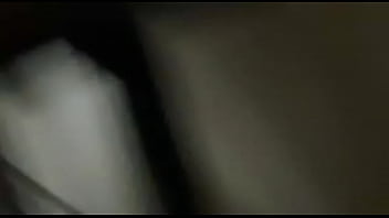 Gadis India Yang Menggoda Dengan Lekuk Tubuh Mempesona