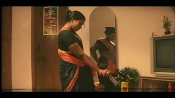 Tarian Goyang Ranum Yang Menggoda