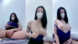 Mochi Toto Yang Montok Dengan Payudara Bulat Dan Puting Merah Jambu Menggoda