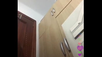 Masturbasi Di Depan Kamera