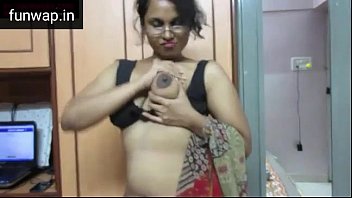 Gadis Kamera Panas India Yang Menggila