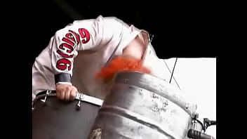 Slipknot Mengguncang Panggung Dengan Brutal Dan Penuh Nafsu Di Konser Liar 1999