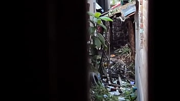 Video Panas Desi Yang Menggoda Dengan Adegan Pee Dan Piss