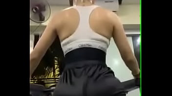 Cô Trang Lộ Hàng Nóng Bỏng Trực Tiếp