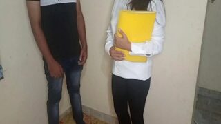 Bosnya Ngentot Karyawannya Di Toilet
