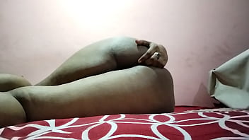 Desi Bhabhi Yang Panas, Ku Jilati Memeknya