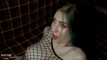 Bercinta Liar Dengan Gadis Rusia 18 Tahun! Erangan Menggairahkan!