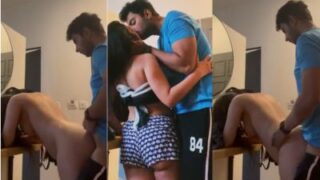Pria Bernafsu Mengebor Lubang Panas Pacar Seksi Dalam Video Mesum India