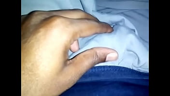 Ayesha Singh: Gadis Seksi Yang Bikin Nafsu Bergelora