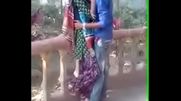 Desi Bhabi Montok Mainin