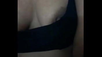 Live Instagram: Tonton Aku Menggoda Di Layar Ponselmu