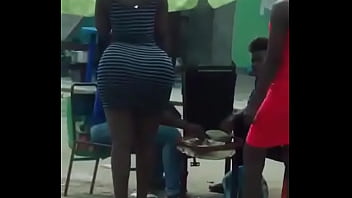 Pantat Terbesar Dan Paling Menggoda Dari Nigeria