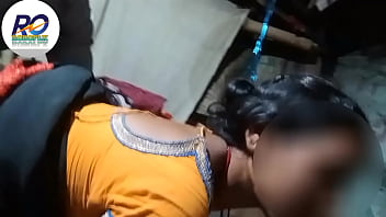 Desi Bhabhi Ko Ghodi Banake Devar Ne Zor Se Chudai Ki, Saree Uthate Hue Garm Hindi Audio