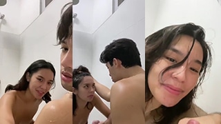 Gadis Cantik Dibuat Penuh Cairan Di Wajahnya