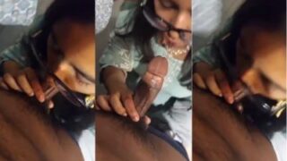 Gadis Muda Memberikan Blowjob Gaya India Di Kamar Mandi