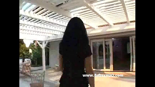 India Summer, Si Ibu Mertua Yang Bikin Nafsu Membara
