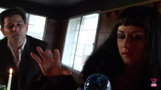 Video Retro Keluarga Addams Yang Panas Penuh Aksi Seks Beramai-ramai Yang Membara