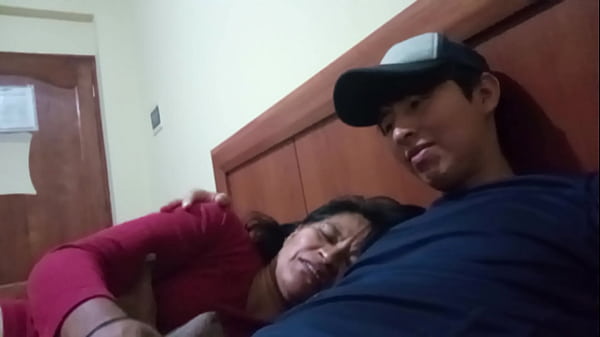 Otra Vez Con Suegra, Le Fascina Coger Todo El Día, Es Una Perra Insaciable