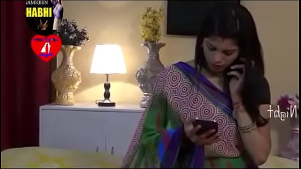 Desi Bhabhis Digoda Dengan Aksi Ngesot Cepat Yang Memacu Nafsu