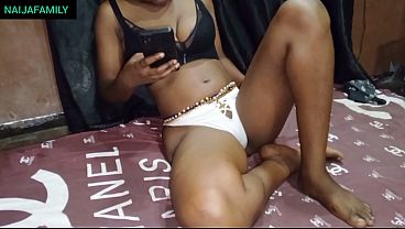 Gadis Afrika Perkasa Menggoda Dengan Rayuan Lidah Dan Hisapan Klitoris Yang Menggairahkan