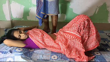 Bhabhi India Menggoda Ngesot Ganas Sambil Ngentot Dan Ngehis Penis Dengan Erangan Menggairahkan