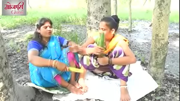 गाँव की महिलाएं अपनी प्यास बुझाने के लिए क्या चीज अपने अंदर डालती हैं, खुद ही बता रही हैं